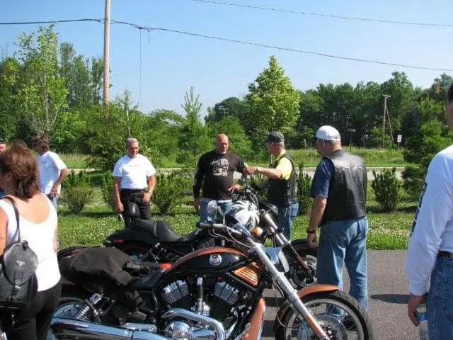 Great friendships, just shooting the breeze enjoy the day.