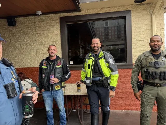 Riders and officers before the ride